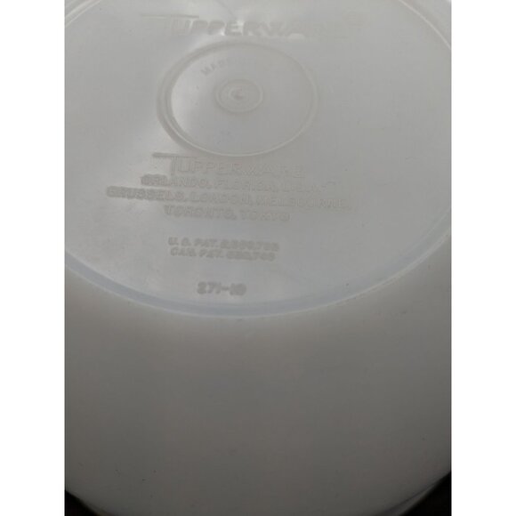Vintage Tupperware Round Food White Container Sheer Lid 271 - Picture 6 of 7